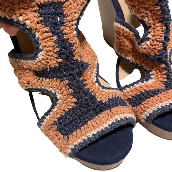 Lucky Brand Crochet Platform Wedges - Picture 5 of 12